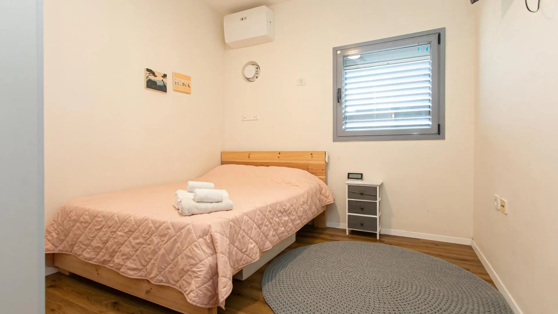 Апартаменты Tirat Carmel Penthouse 0*,