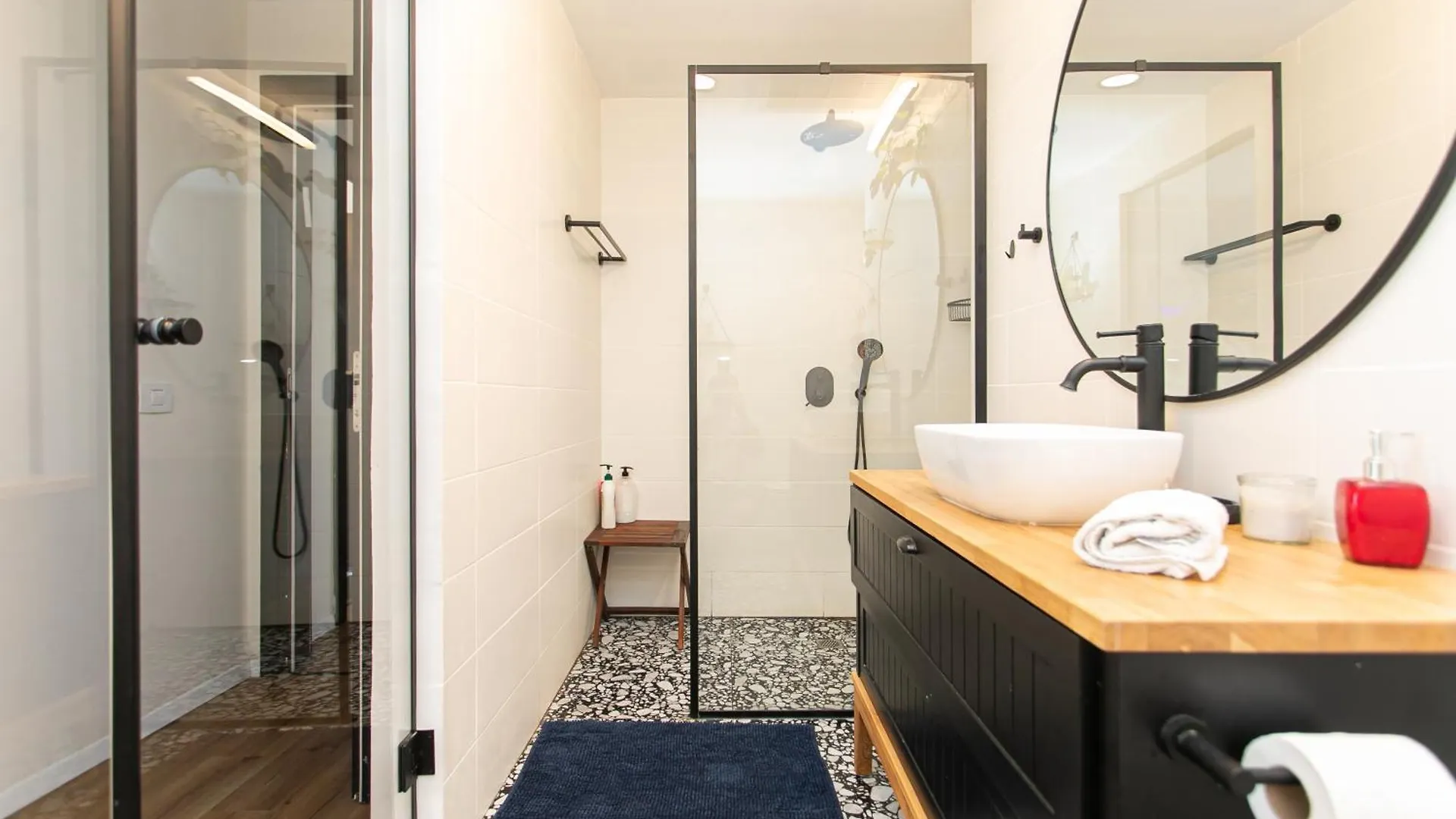 Апартаменты Tirat Carmel Penthouse